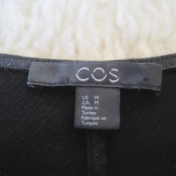 COS Split Neck A-Line Top - Picture 9 of 11